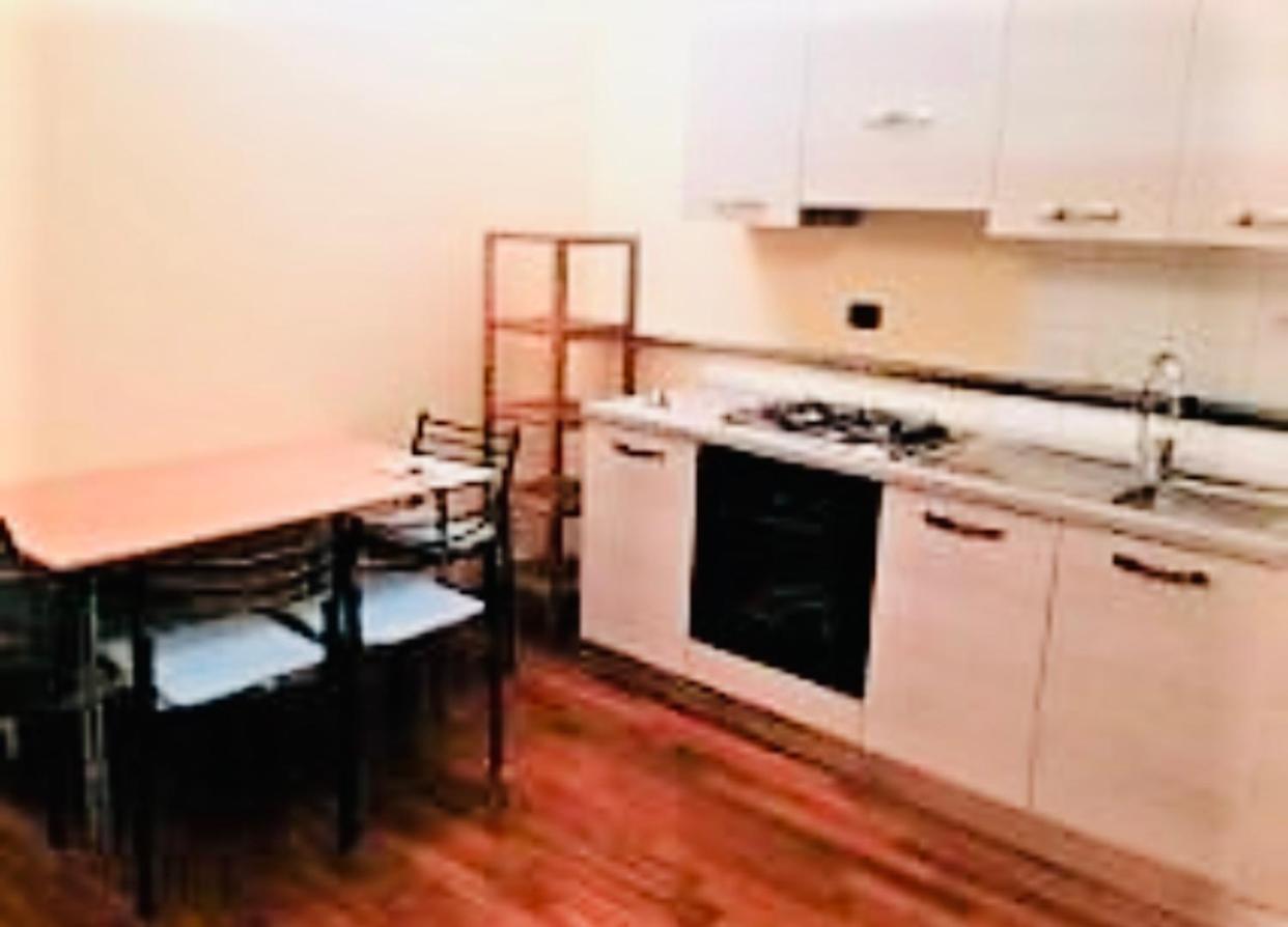 Appartement Bilocale Zona Centro à Milan Extérieur photo